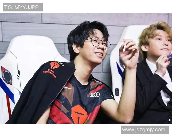 369上单战术深度剖析:如何打造顶级上路明星的全面技能与心态塑造